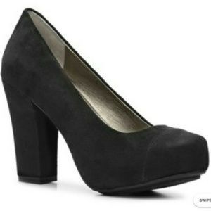 Me Too Black Suede Platform Pumps